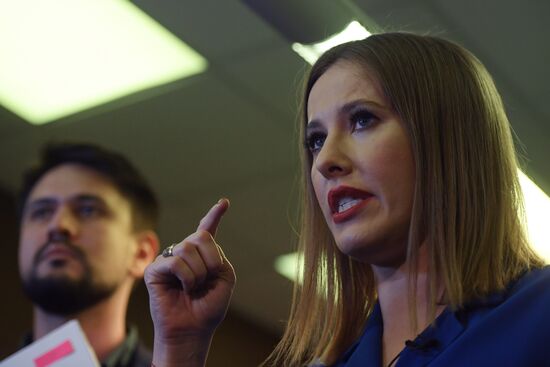 Preparation of signature sheets for submission to Central Election Commission in Kseniya Sobchak's headquarters