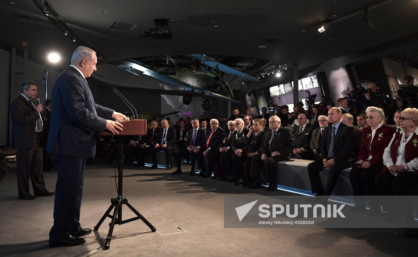 President Vladimir Putin meets with Prime Minister of Israel Benjamin Netanyahu