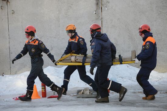 Volunteer rescuers compete in Yekaterinburg