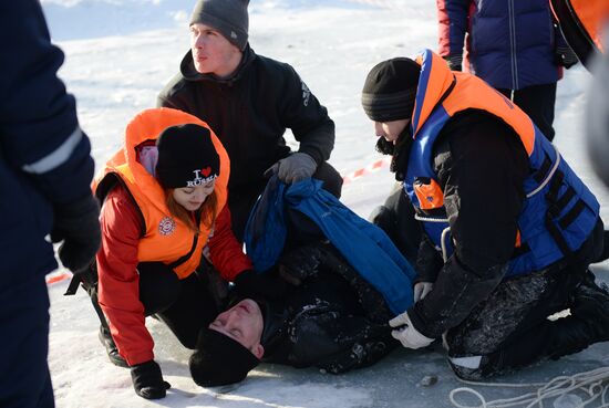 Volunteer rescuers compete in Yekaterinburg