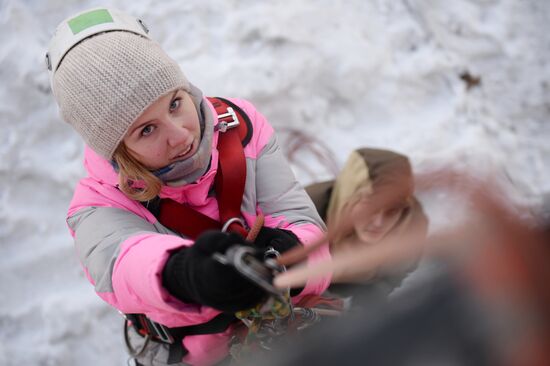 Volunteer rescuers compete in Yekaterinburg
