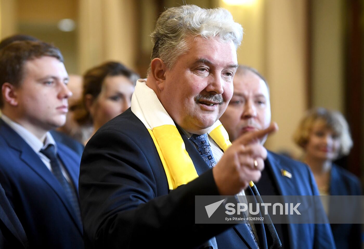 Submitting signatures in support of Sergei Baburin's registration as presidential candidate