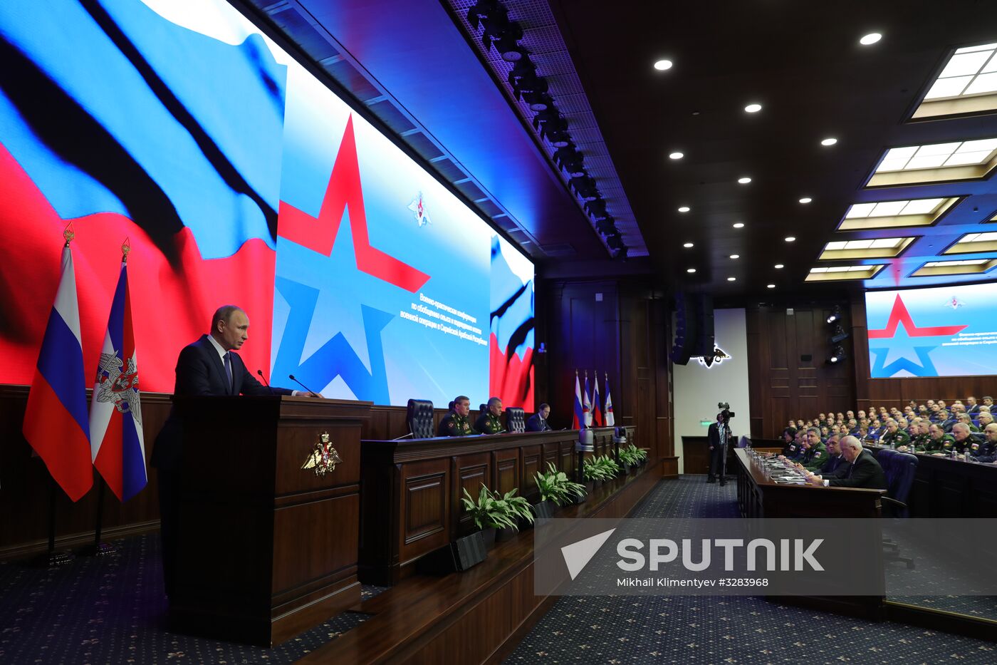 President Vladimir Putin tours Russia's National Defense Control Center