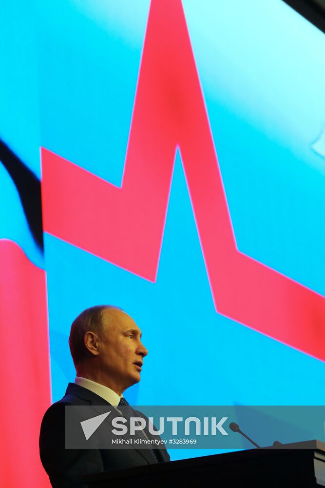 President Vladimir Putin tours Russia's National Defense Control Center