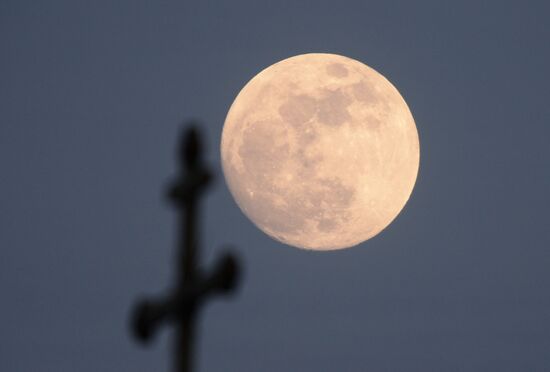 Supermoon in Grozny