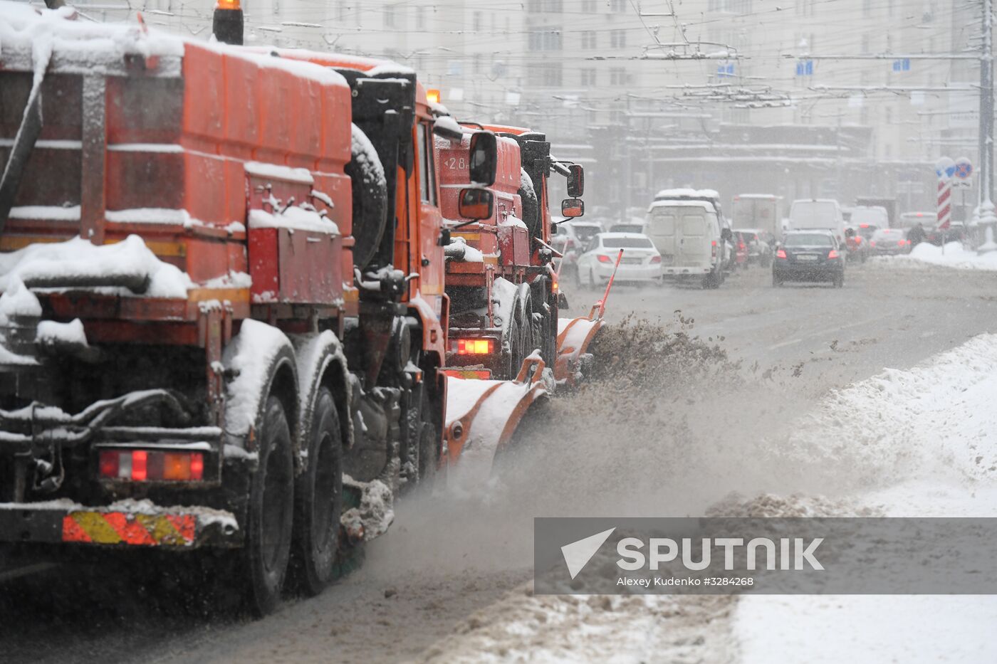 Snow clearing in Moscow