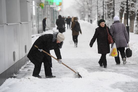 Snow clearing in Moscow
