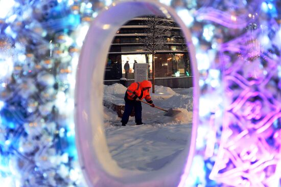 Snow clearing in Moscow
