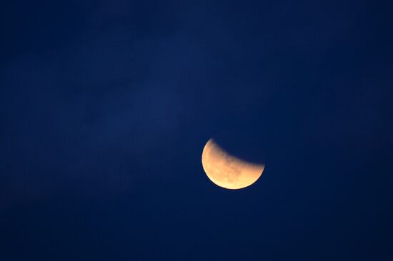 Supermoon