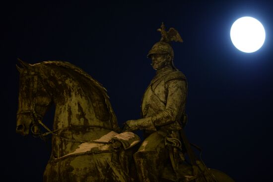 Supermoon