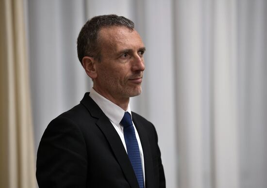 Vladimir Putin meets with members of Economic Council of Franco-Russian Chamber of Commerce and Industry