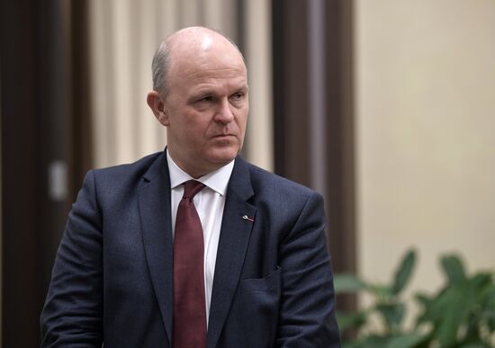 Vladimir Putin meets with members of Economic Council of Franco-Russian Chamber of Commerce and Industry