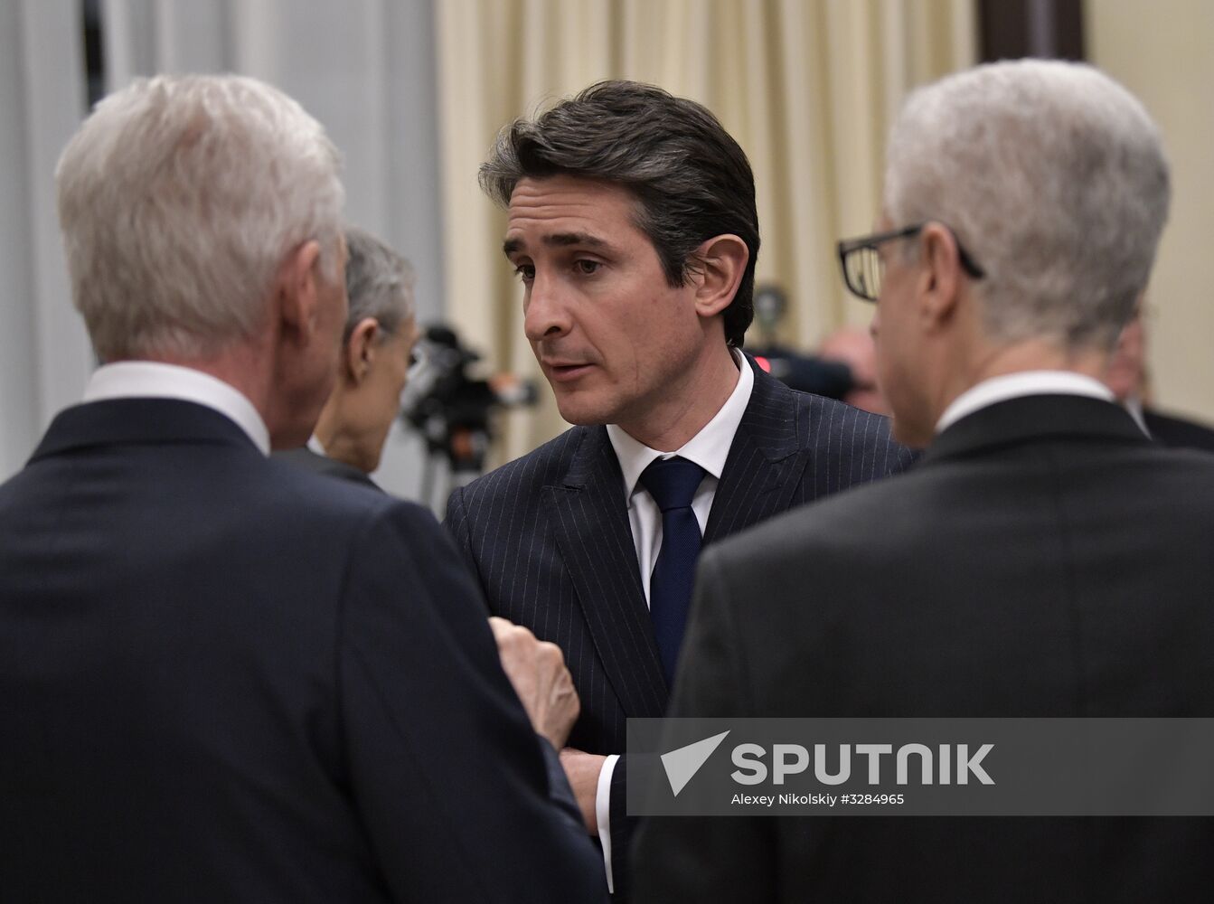 Vladimir Putin meets with members of Economic Council of Franco-Russian Chamber of Commerce and Industry