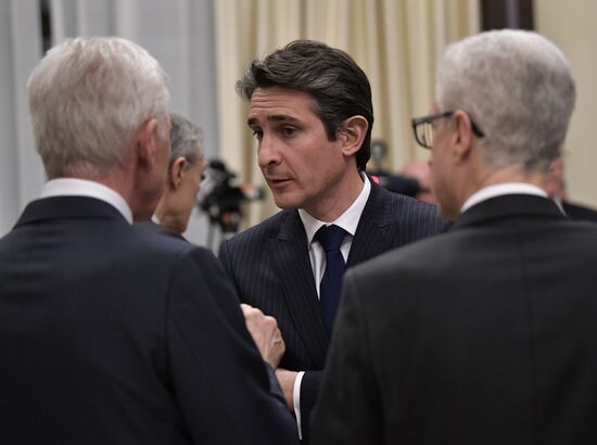 Vladimir Putin meets with members of Economic Council of Franco-Russian Chamber of Commerce and Industry