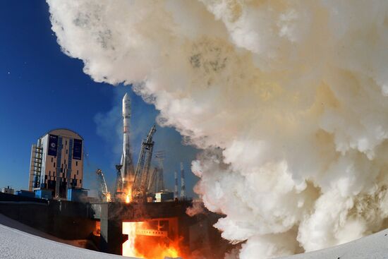 Soyuz-2.1a launches from Vostochny Space Center
