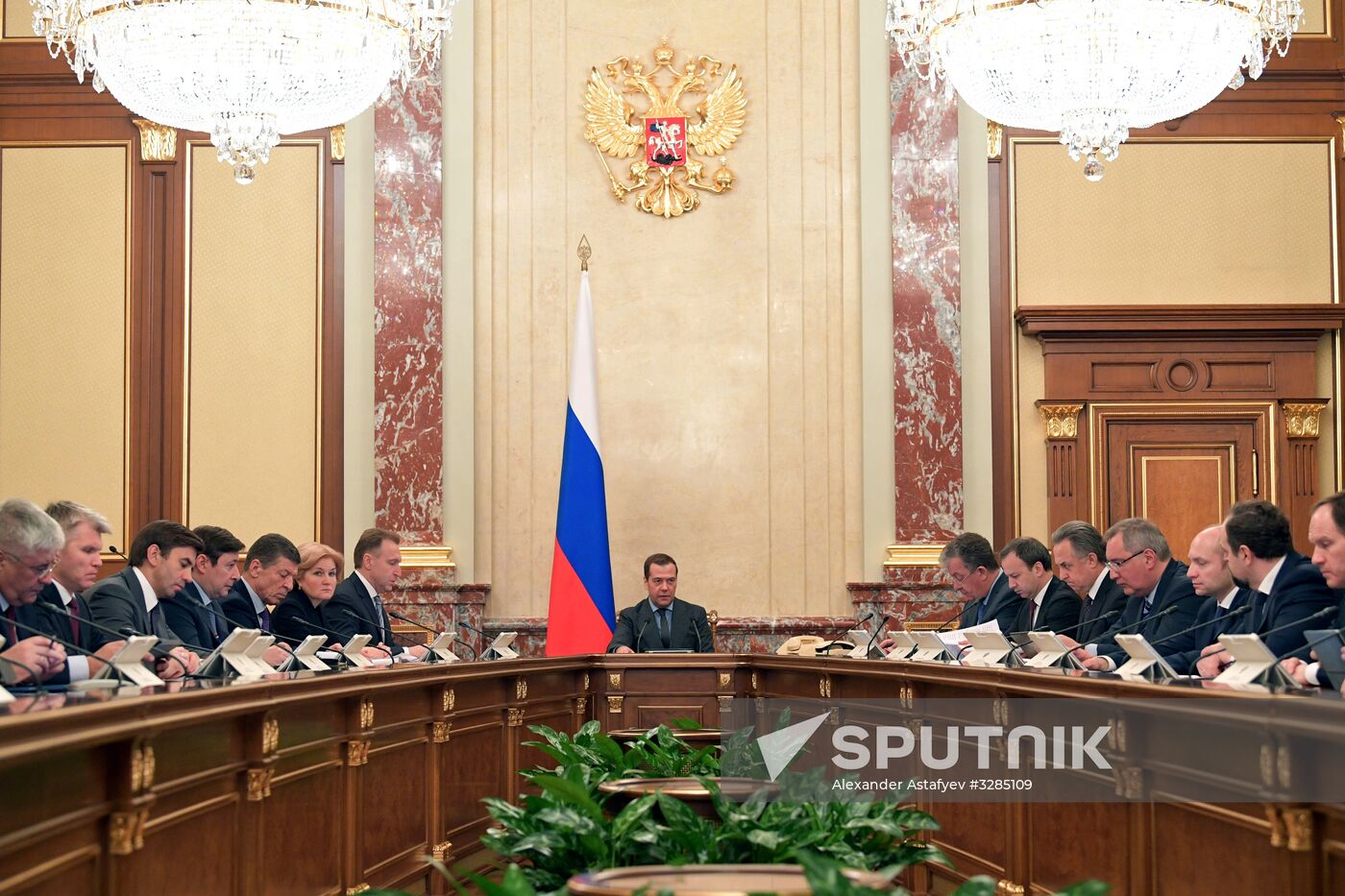 Prime Minister Dmitry Medvedev chairs Russian Government meeting