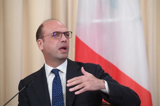 Russian Foreign Minister Sergei Lavrov meets with Italian FM Angelino Alfano