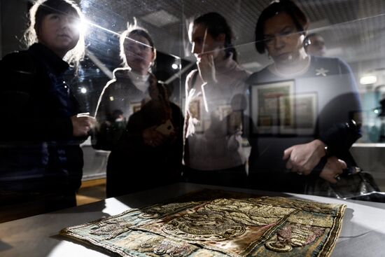 Opening of exhibition of ancient Russian pictorial embroidery