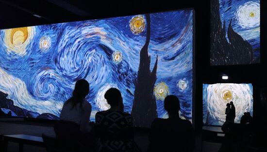 'From Monet to Kandinsky' multimedia project in Berlin