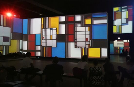 'From Monet to Kandinsky' multimedia project in Berlin