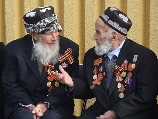 Ceremony to mark Battle of Stalingrad in Dushanbe