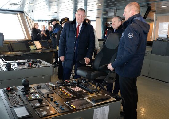 Naming ceremony for Yevgeny Primakov vessel in St. Petersburg