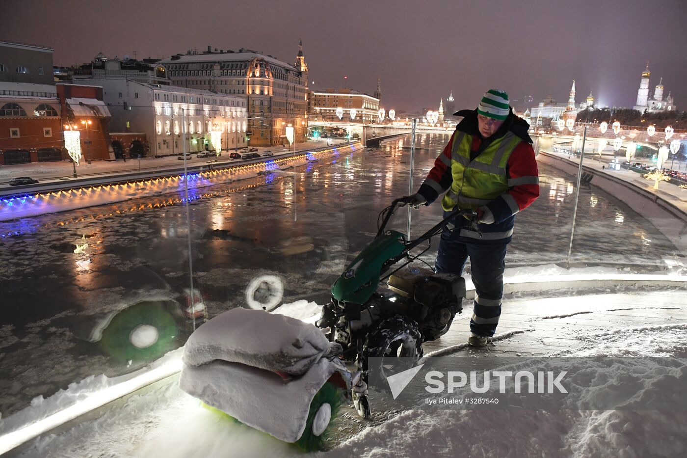 Snowfall in Moscow