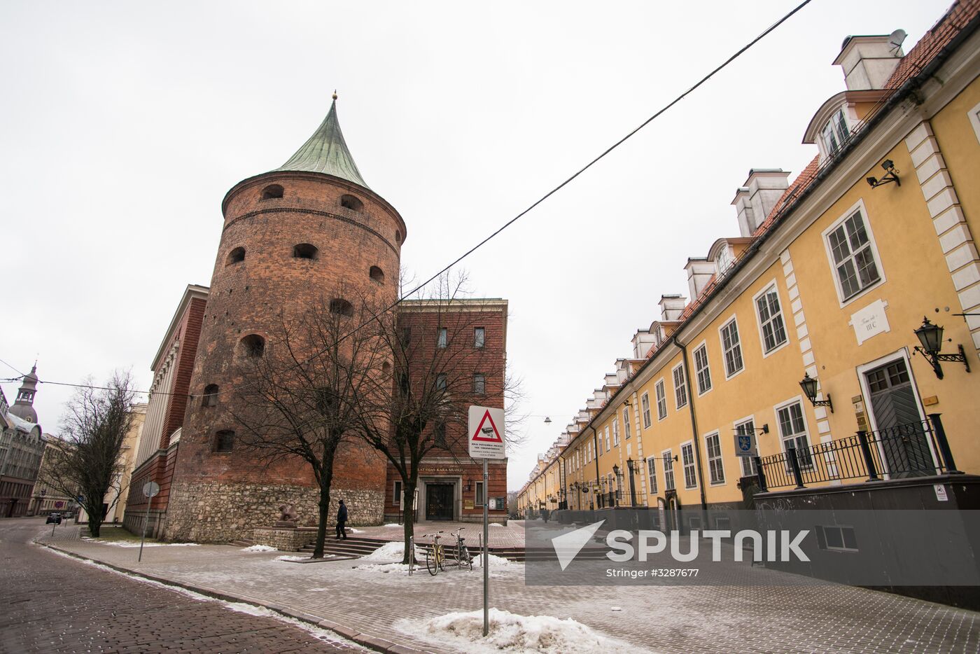 Cities of the world. Riga