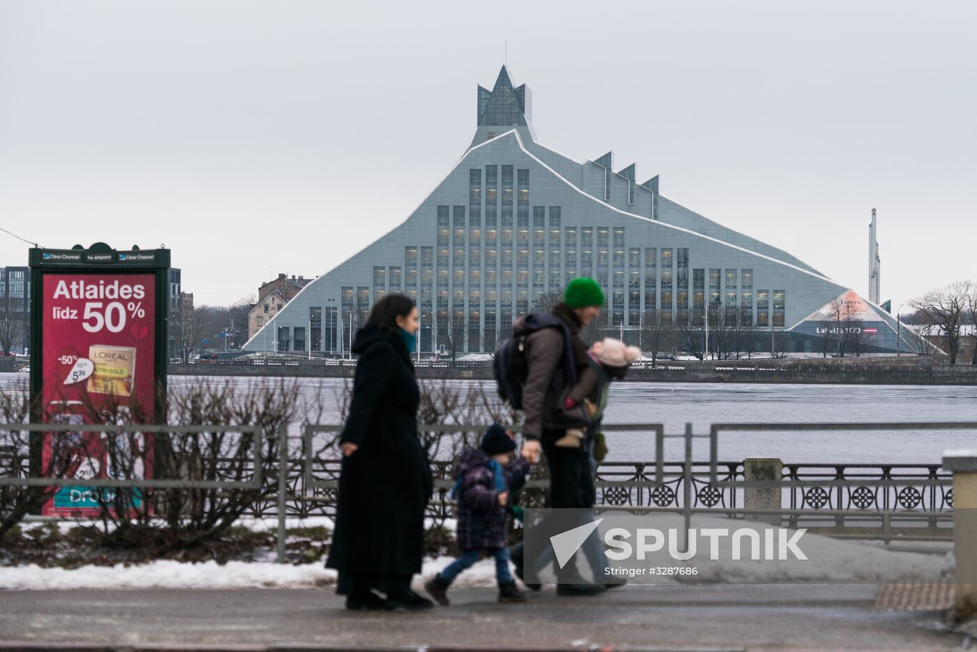 Cities of the world. Riga