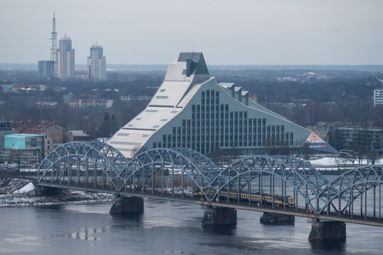 Cities of the world. Riga