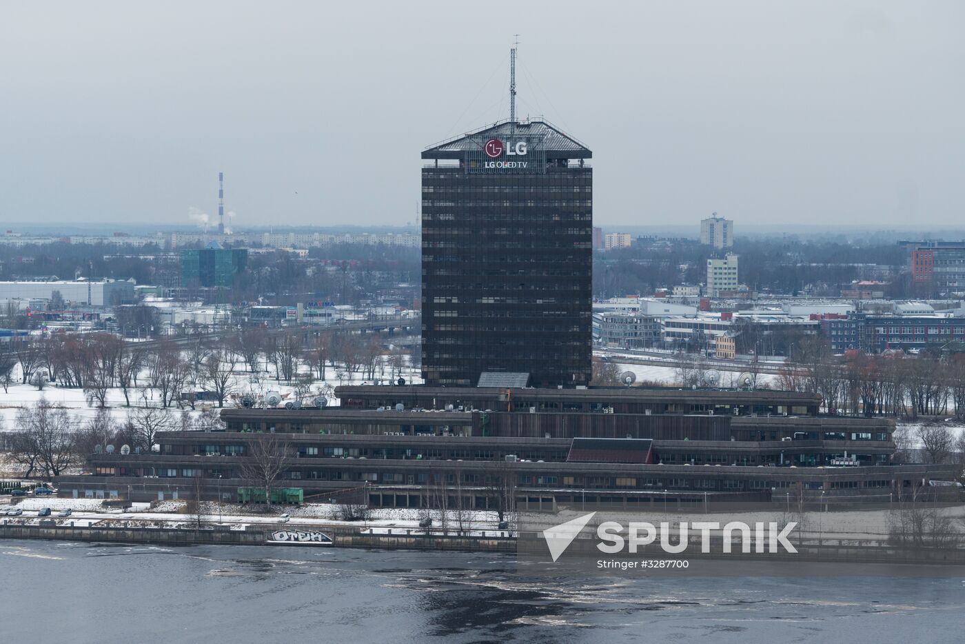 Cities of the world. Riga