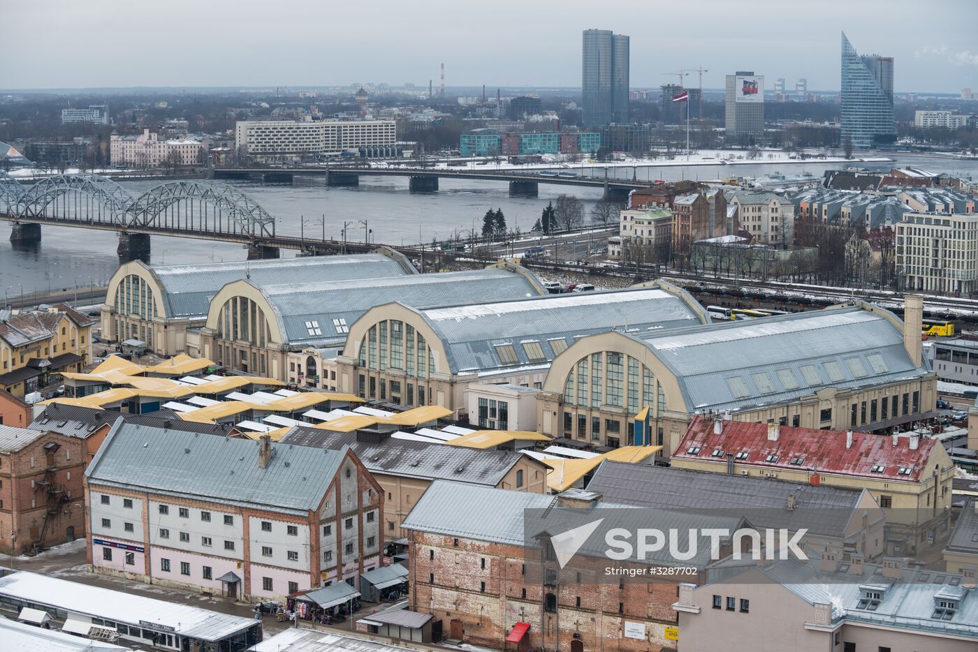 Cities of the world. Riga