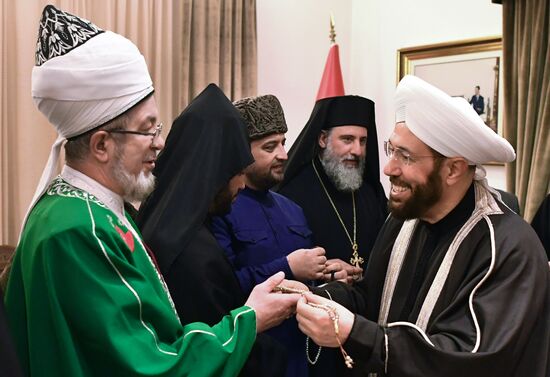 Interconfessional delegation of Russia's religious leaders visits Damascus