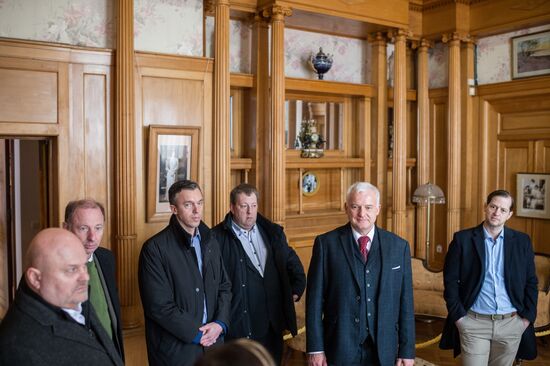 German delegation visits Crimea