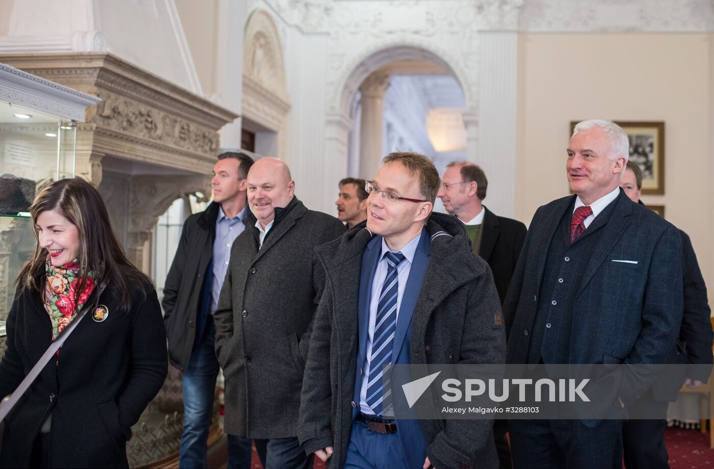 German delegation visits Crimea