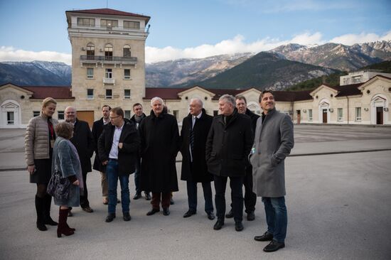 German delegation visits Crimea