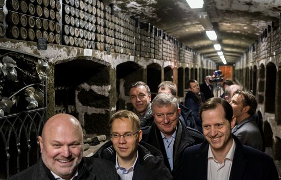 German delegation visits Crimea