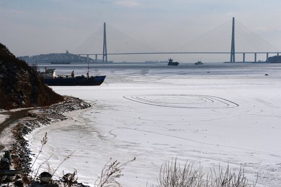 Ice conditions in Vladivostok waters