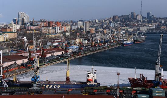 Ice conditions in Vladivostok waters