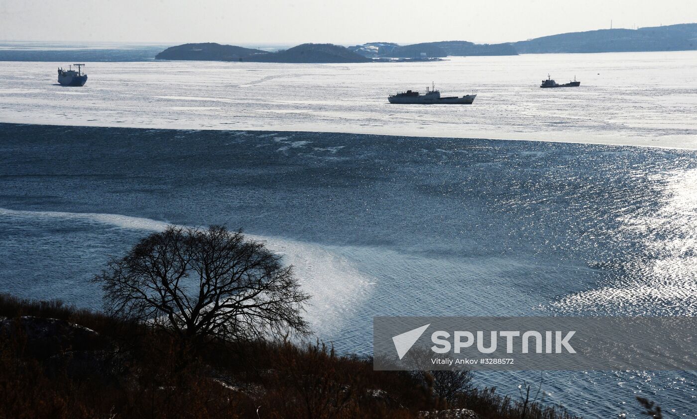 Ice conditions in Vladivostok waters