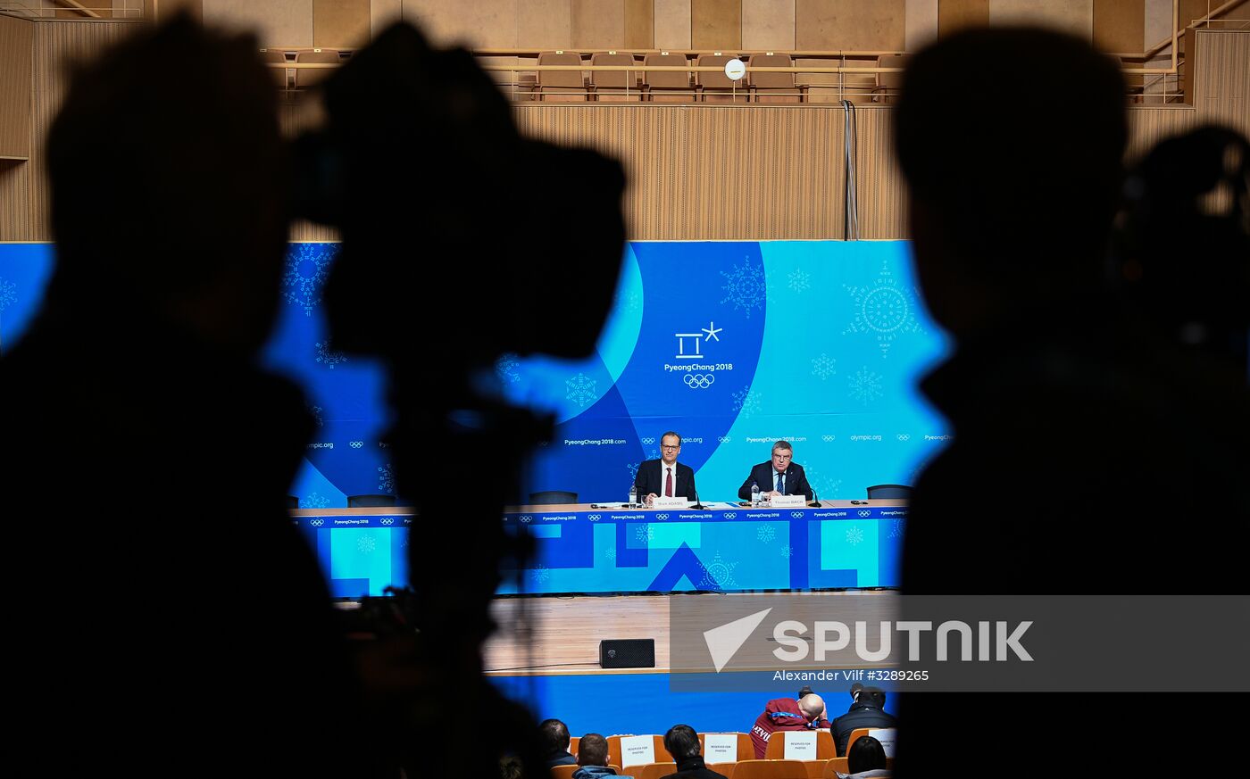 News conference by IOC President Thomas Bach