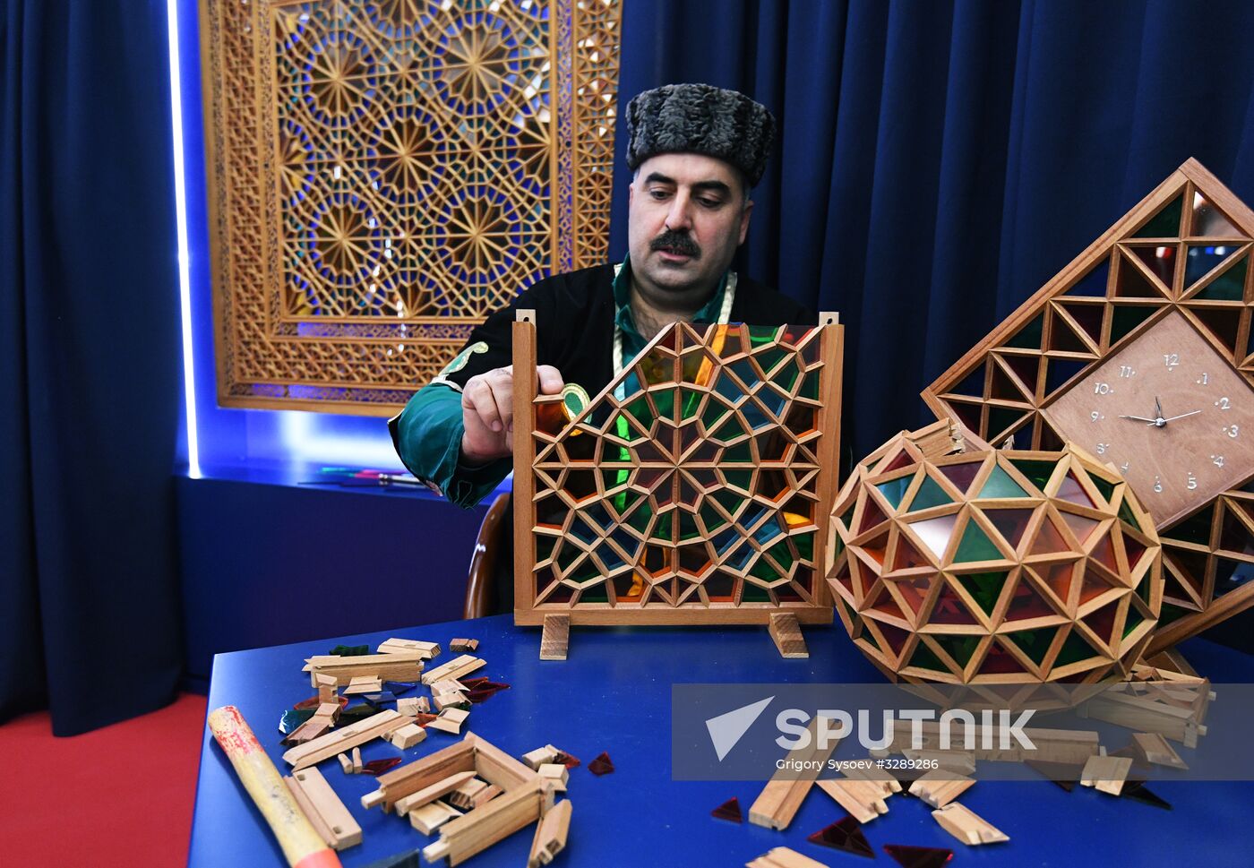 Opening of exhibition to mark 25th anniversary of diplomatic relations between Russia and Azerbaijan
