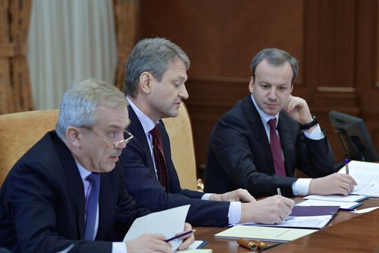 Prime Minister Dmitry Medvedev holds meeting on agricultural industry support