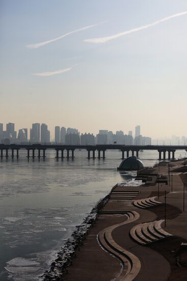 Cities of the world. Seoul