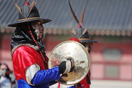 Cities of the world. Seoul