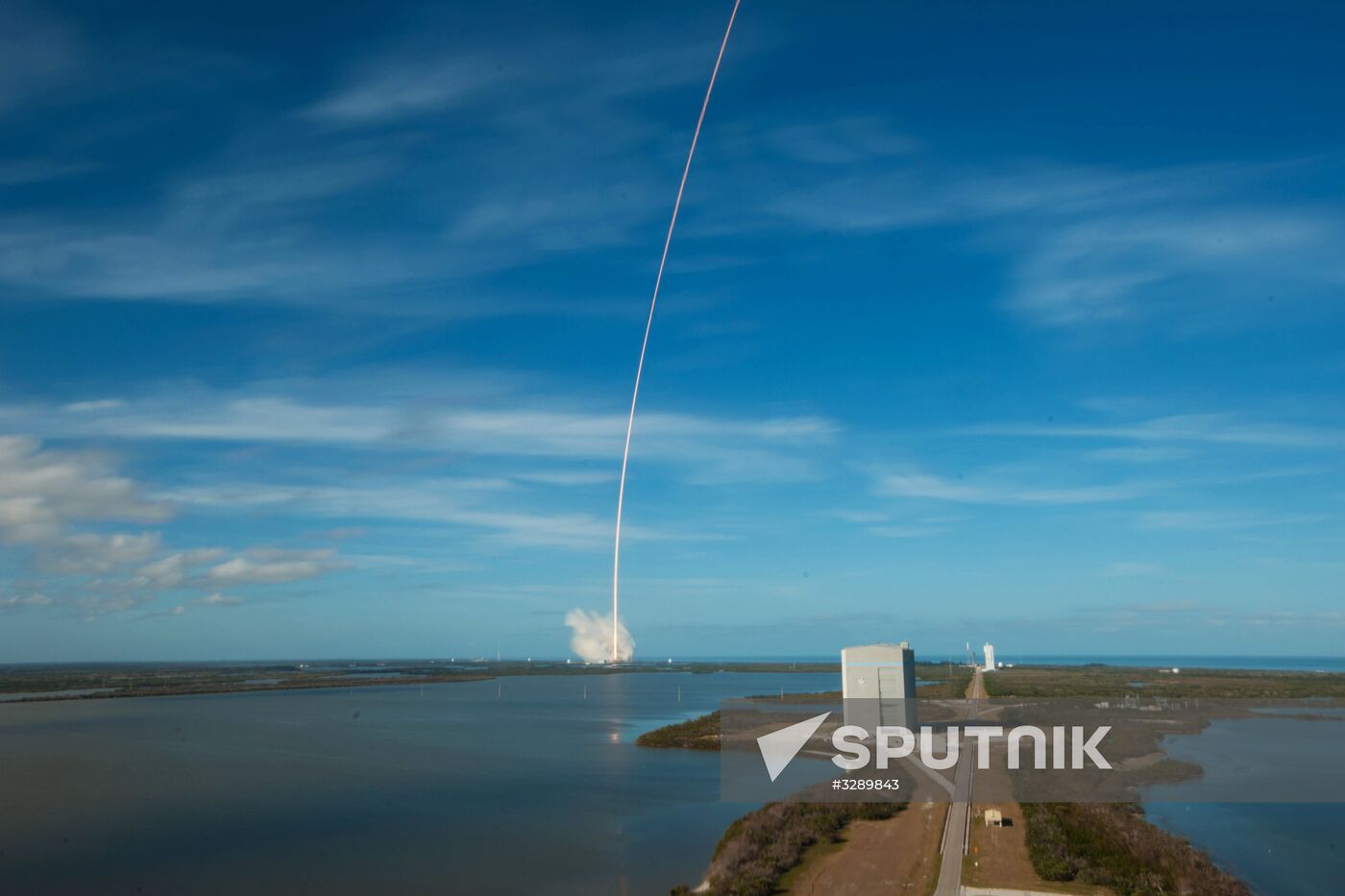 SpaceX's Falcon Heavy rocket successfully launches from Cape Canaveral