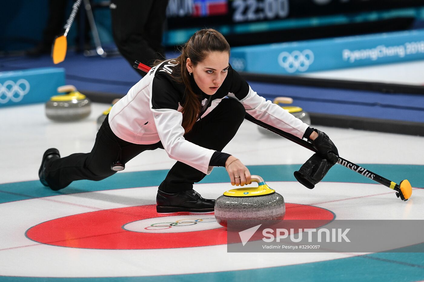 2018 Winter Olympics. Curling. Mixed doubles. US vs. Russia