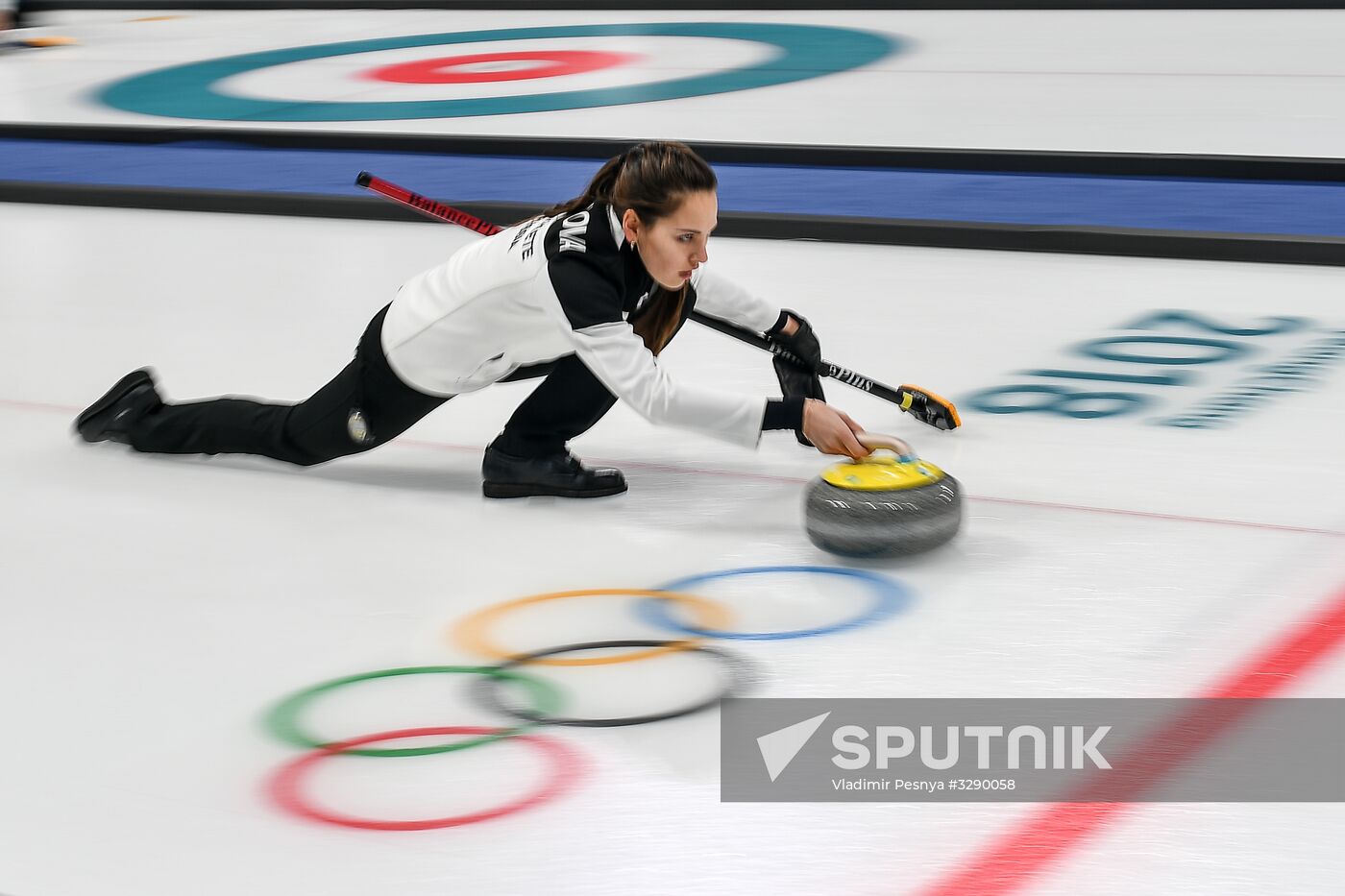 2018 Winter Olympics. Curling. Mixed doubles. US vs. Russia