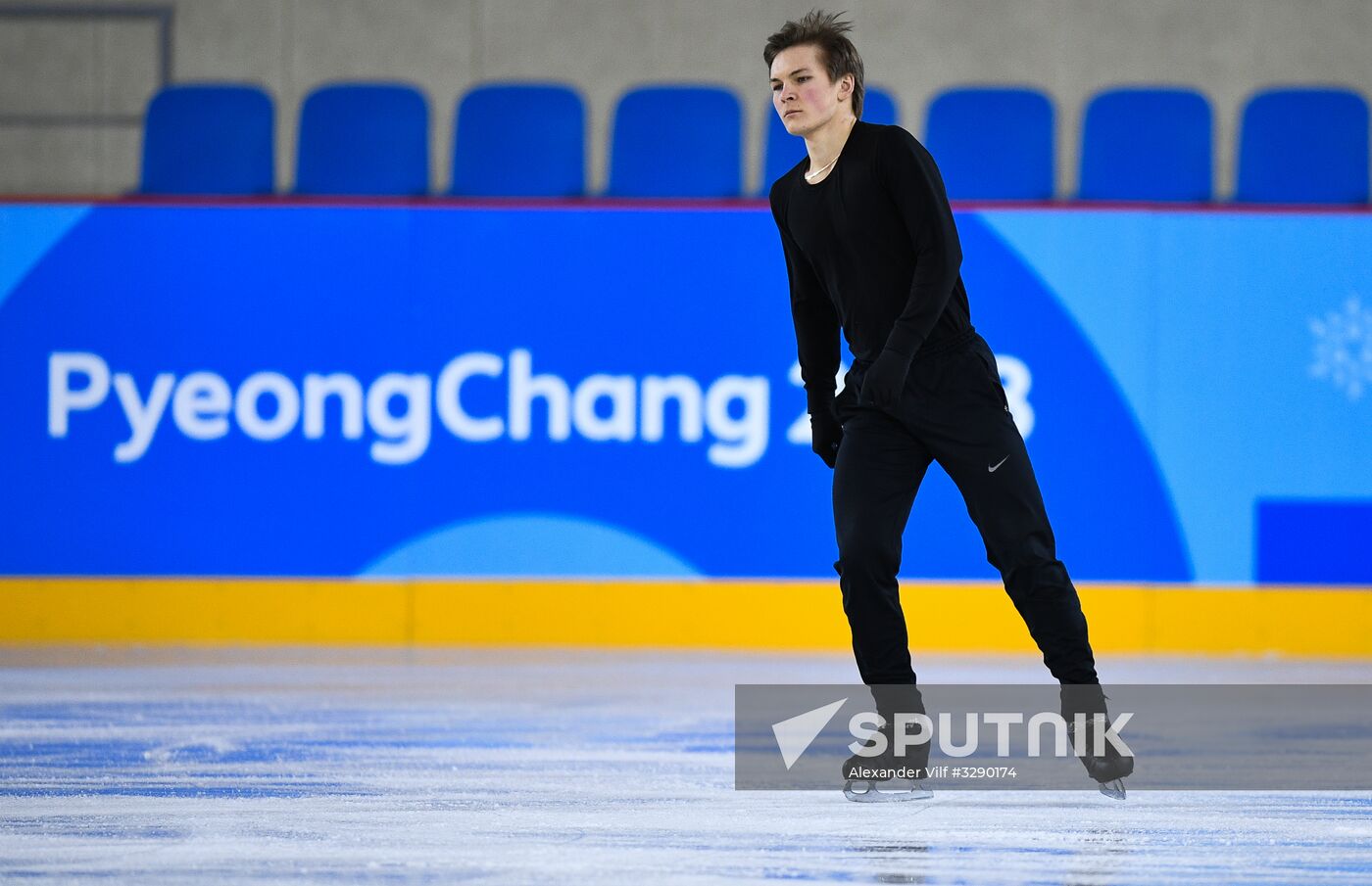2018 Winter Olympics. Figure skating. Men. Training sessions