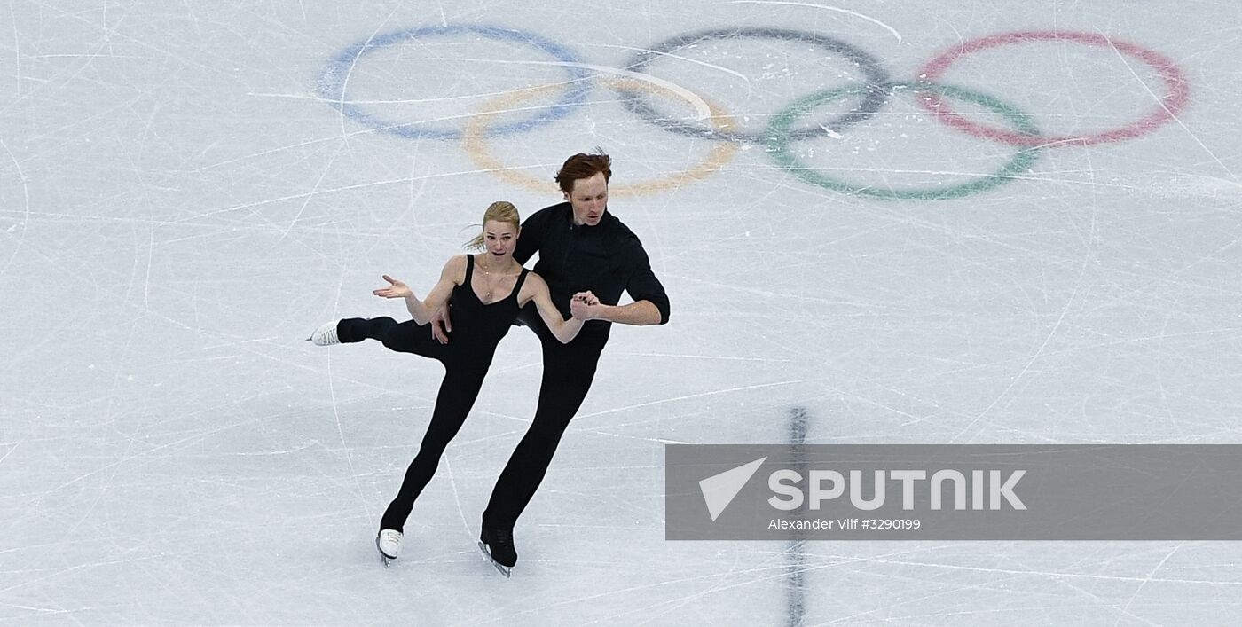 2018 Winter Olympics. Figure skating. Pairs. Training sessions